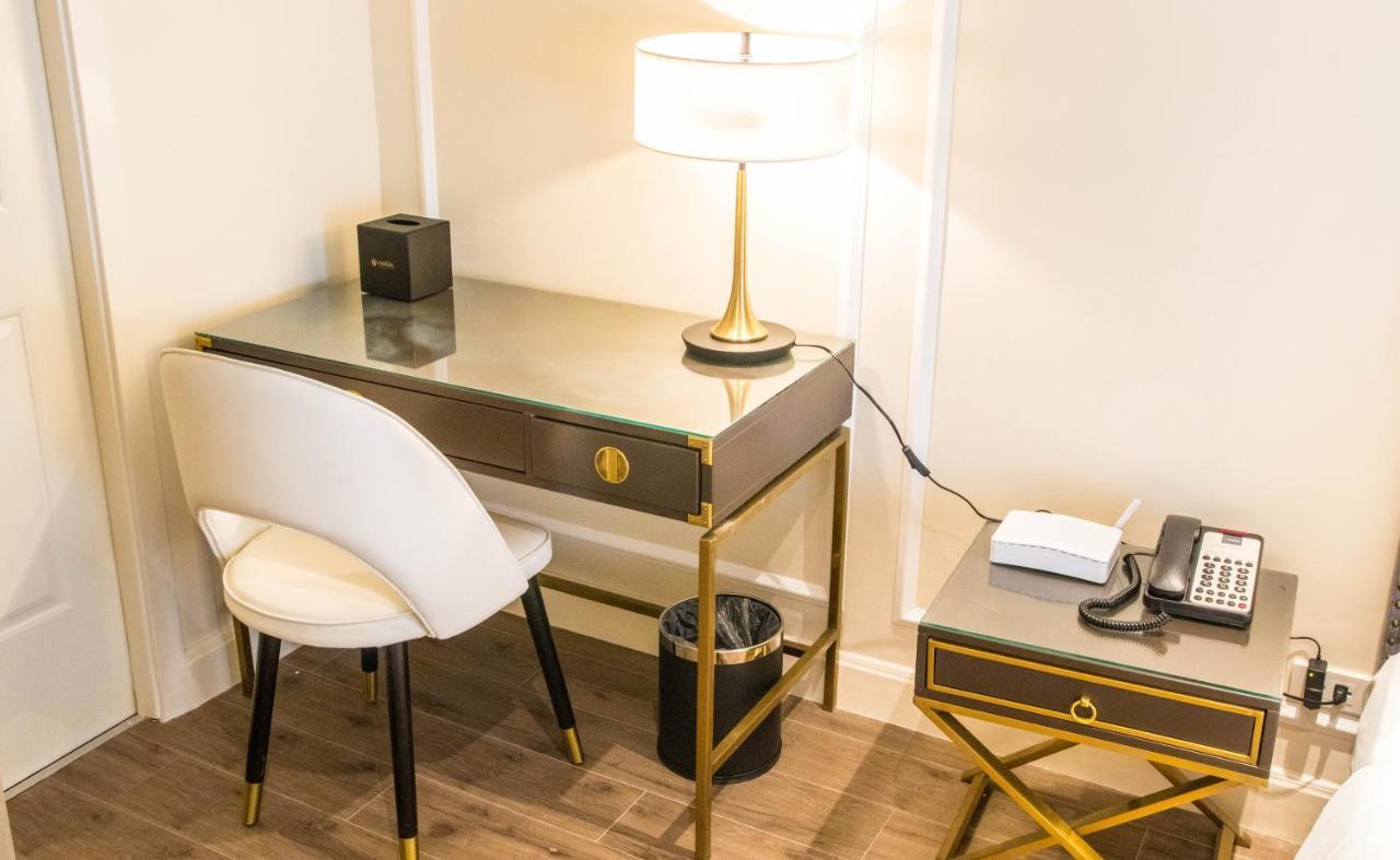 Noble Cebu Hotel מראה חיצוני תמונה