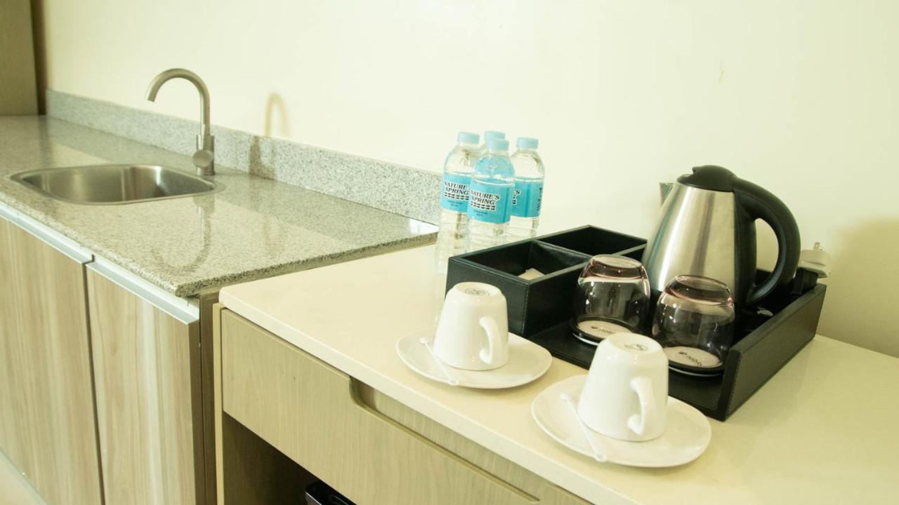 Noble Cebu Hotel מראה חיצוני תמונה