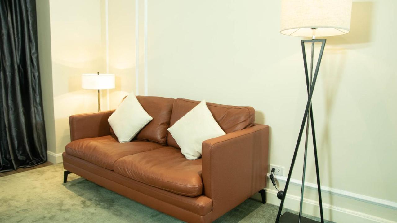 Noble Cebu Hotel מראה חיצוני תמונה